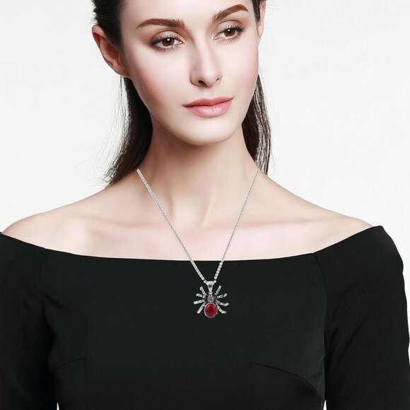 Unique Adjustable Spider Pendant Necklace in Black and Red for Halloween Parties - Picture 2 of 8